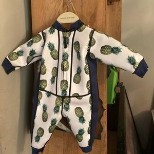 NIP Aquajoy 6-12 month wetsuit reversible